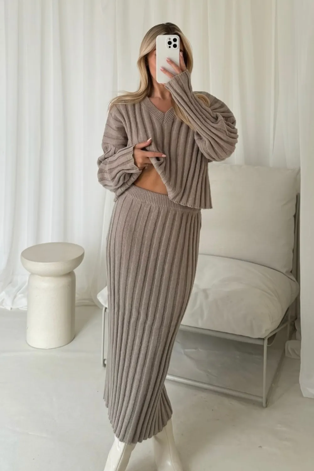 Daisy beige chunky knit midi skirt co-ord